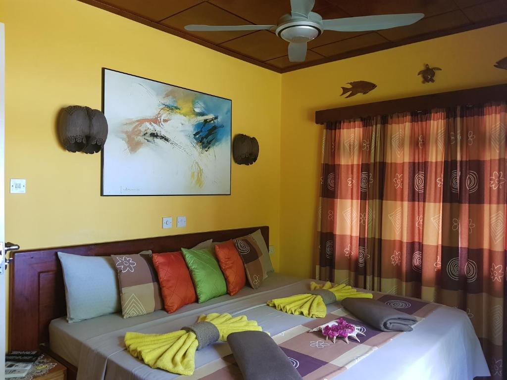 Anse Kerlan Beach Chalets, Anse Kerlan, Seychelles – photo 3